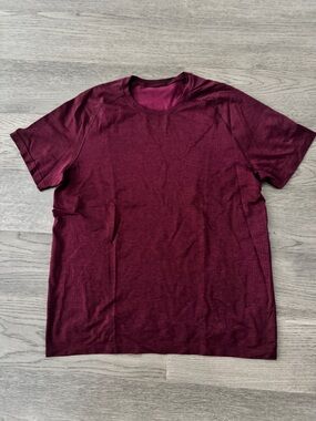 Lululemon Men’s Metal Tech Vent Short-Sleeve
